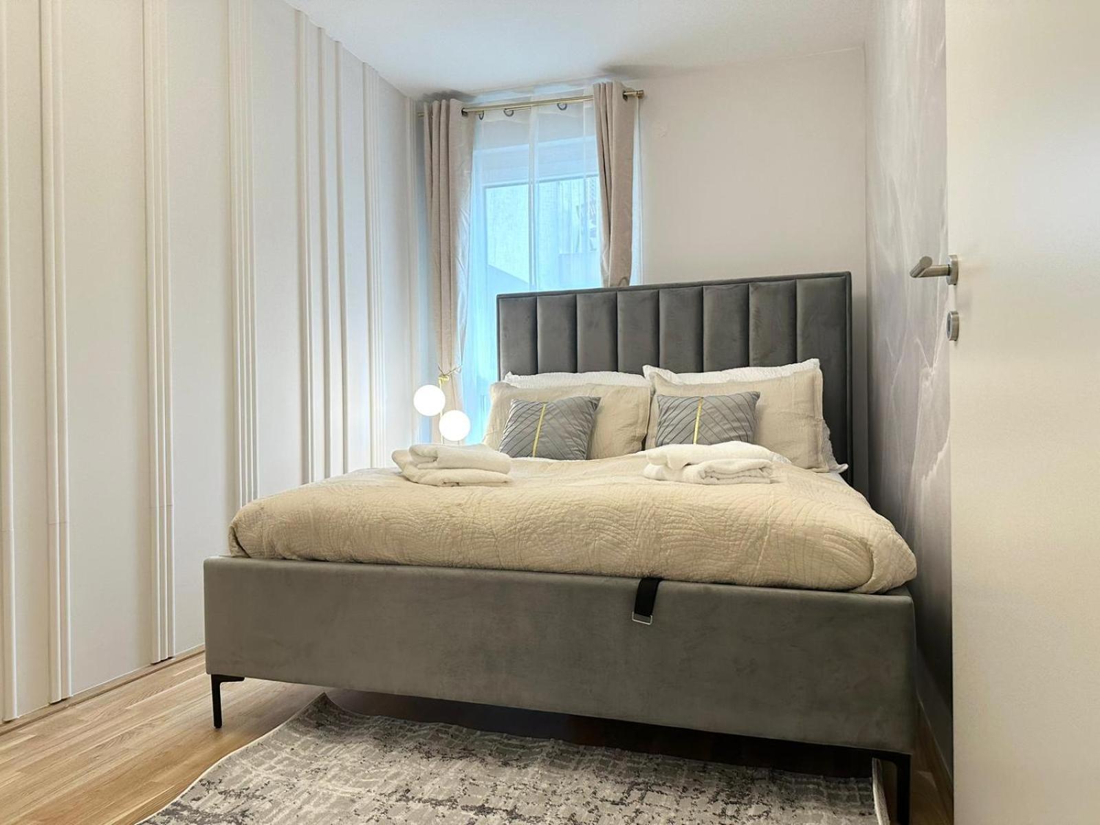 Modern Apartment I Parking I Відень Екстер'єр фото