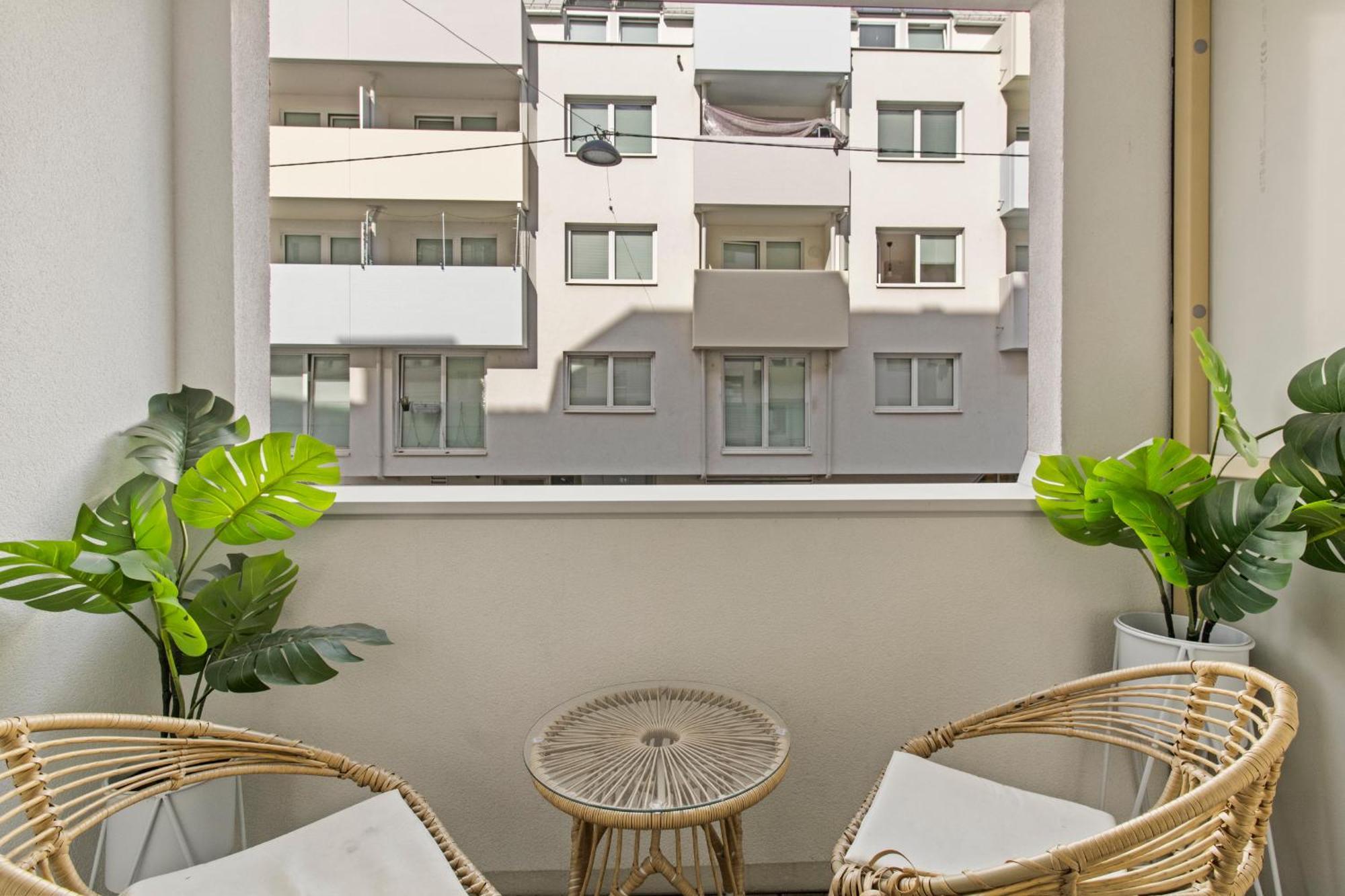 Modern Apartment I Parking I Відень Екстер'єр фото