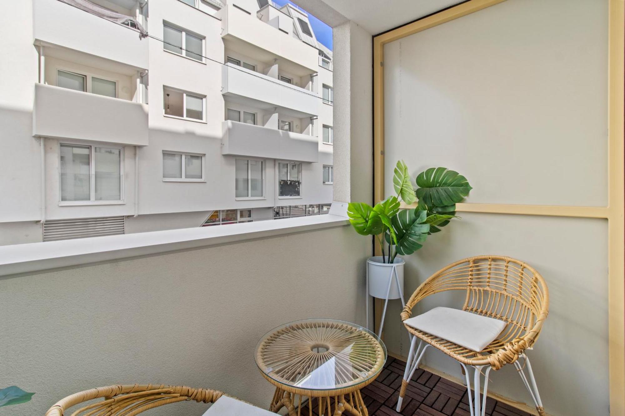 Modern Apartment I Parking I Відень Екстер'єр фото